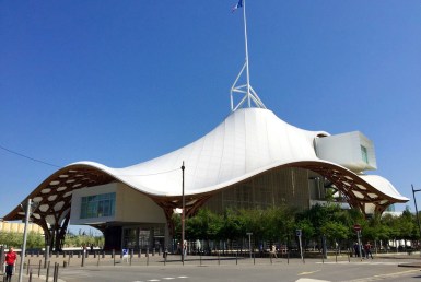 Centro Pompidou-Metz - ArquiTravel - Shigeru Ban - Metz - Francia - Arquitectura Deconstructivista
